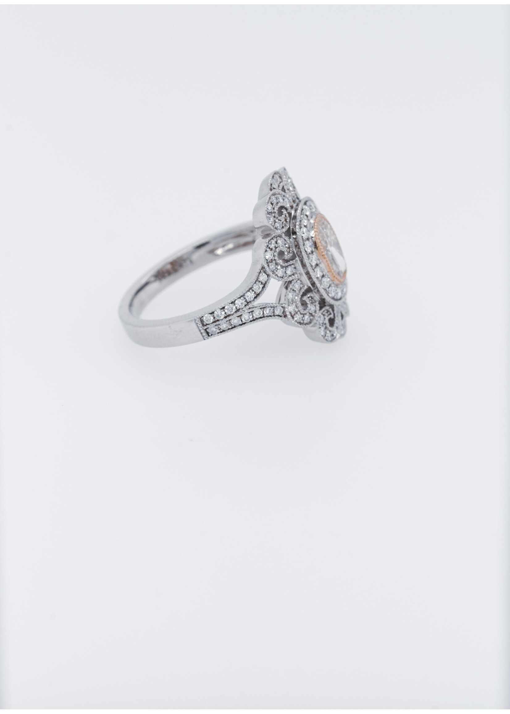 14KW 5.1g 0.91ctw (0.54ctr) K/SI1 Cushion Diamond Halo Fashion Ring (size 6.5)