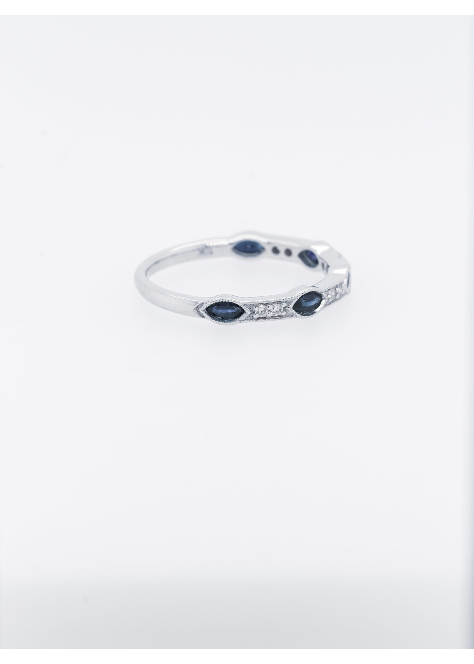 10KW 1.7g .07ctw Diamond .50ctw Sapphire Stackable Band (size 7)