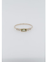 14KY 1.2g .12ctw Diamond .20ct Peridot Fashion Ring (size 7)