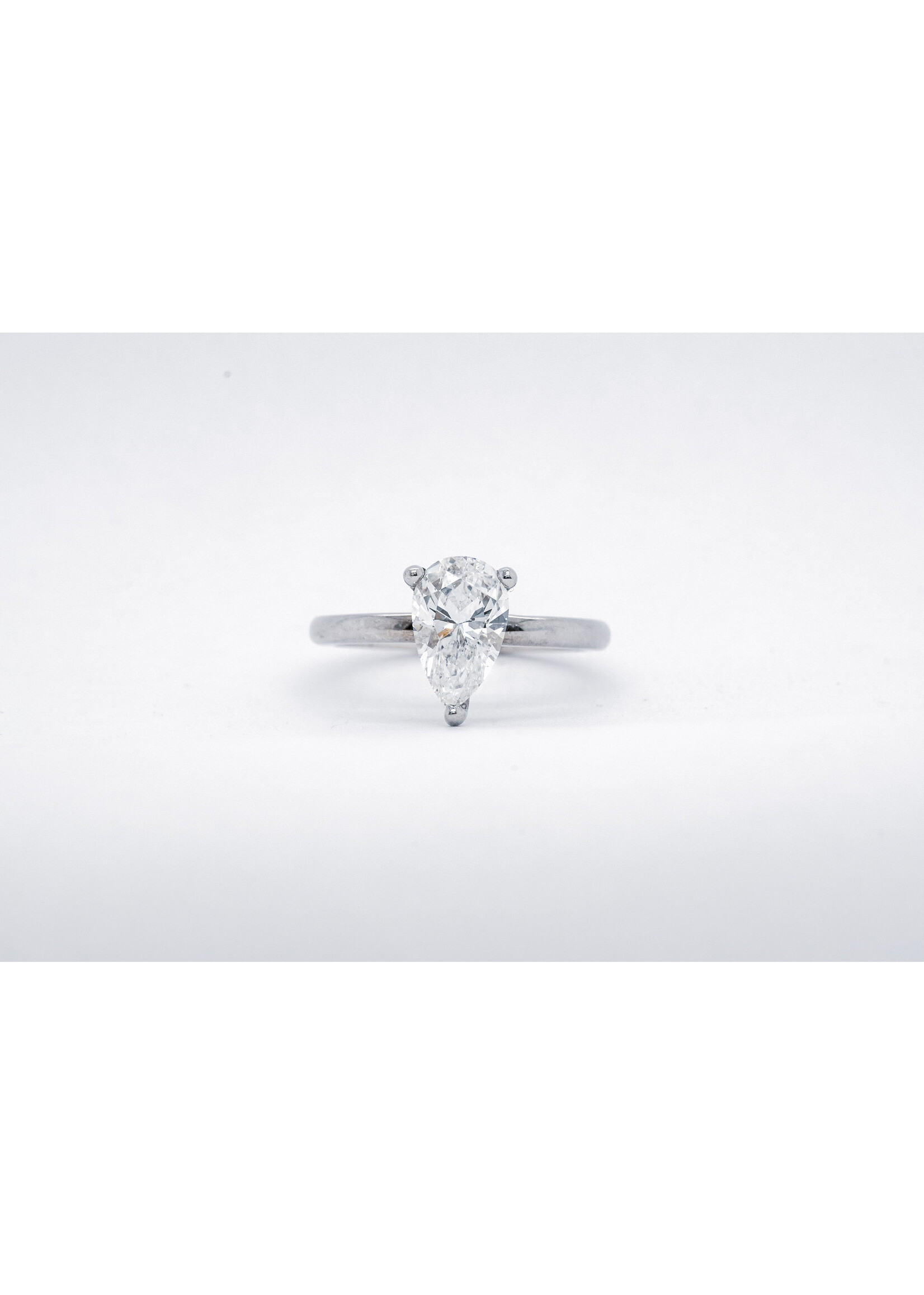 14KW 3.36g 1.62ct E/SI1 GIA Pear Cut Diamond Solitaire Engagement Ring (size 6.25)