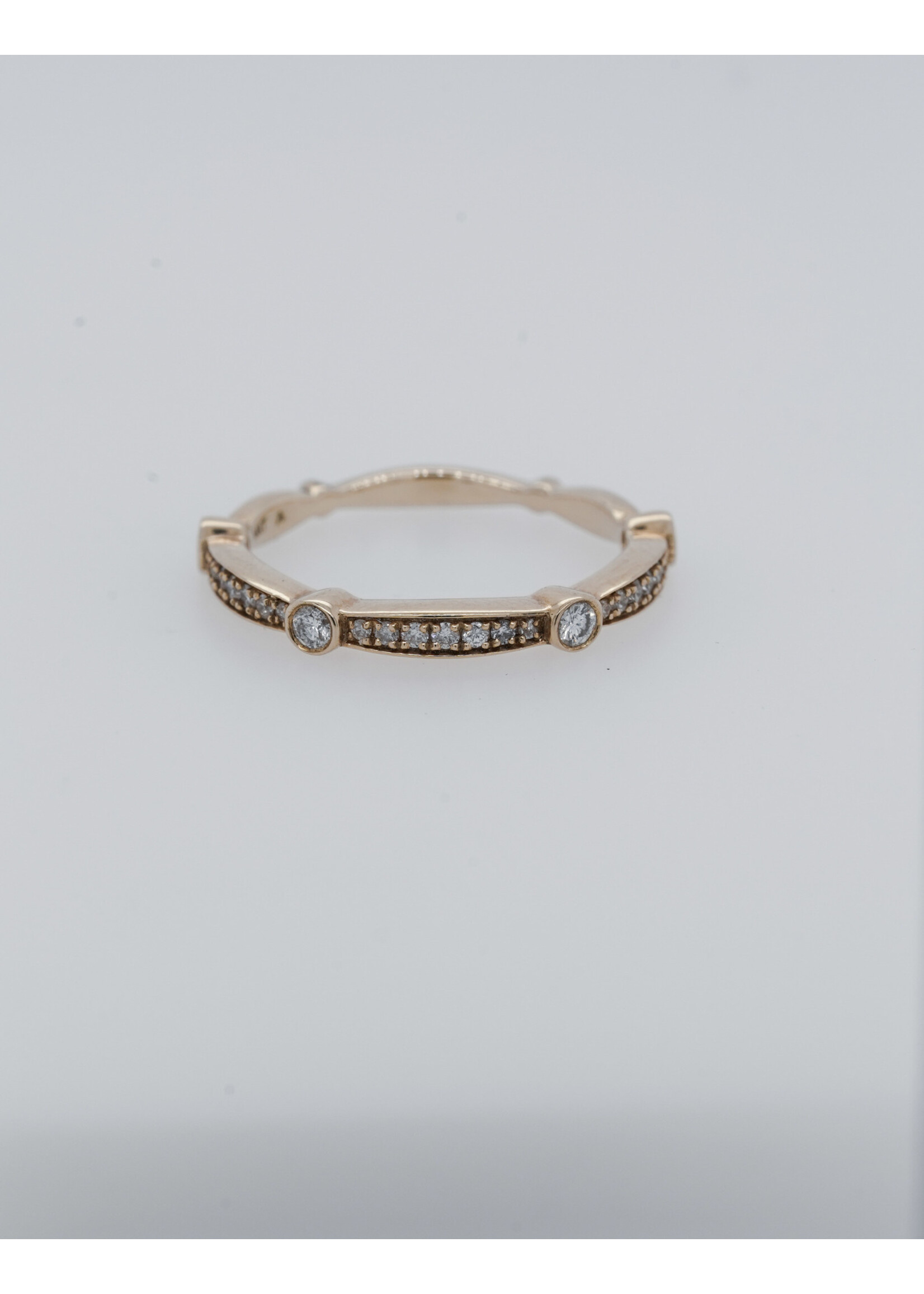 14KY 2.4g .30tw Diamond Stackable Band (size 7)