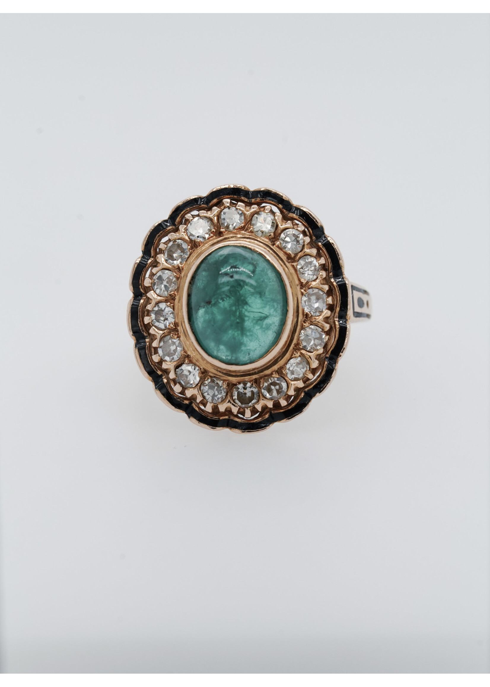 14KY 8.24g 4.02ctw Cabachon Emerald & Diamond Fashion Ring (size 7.5)