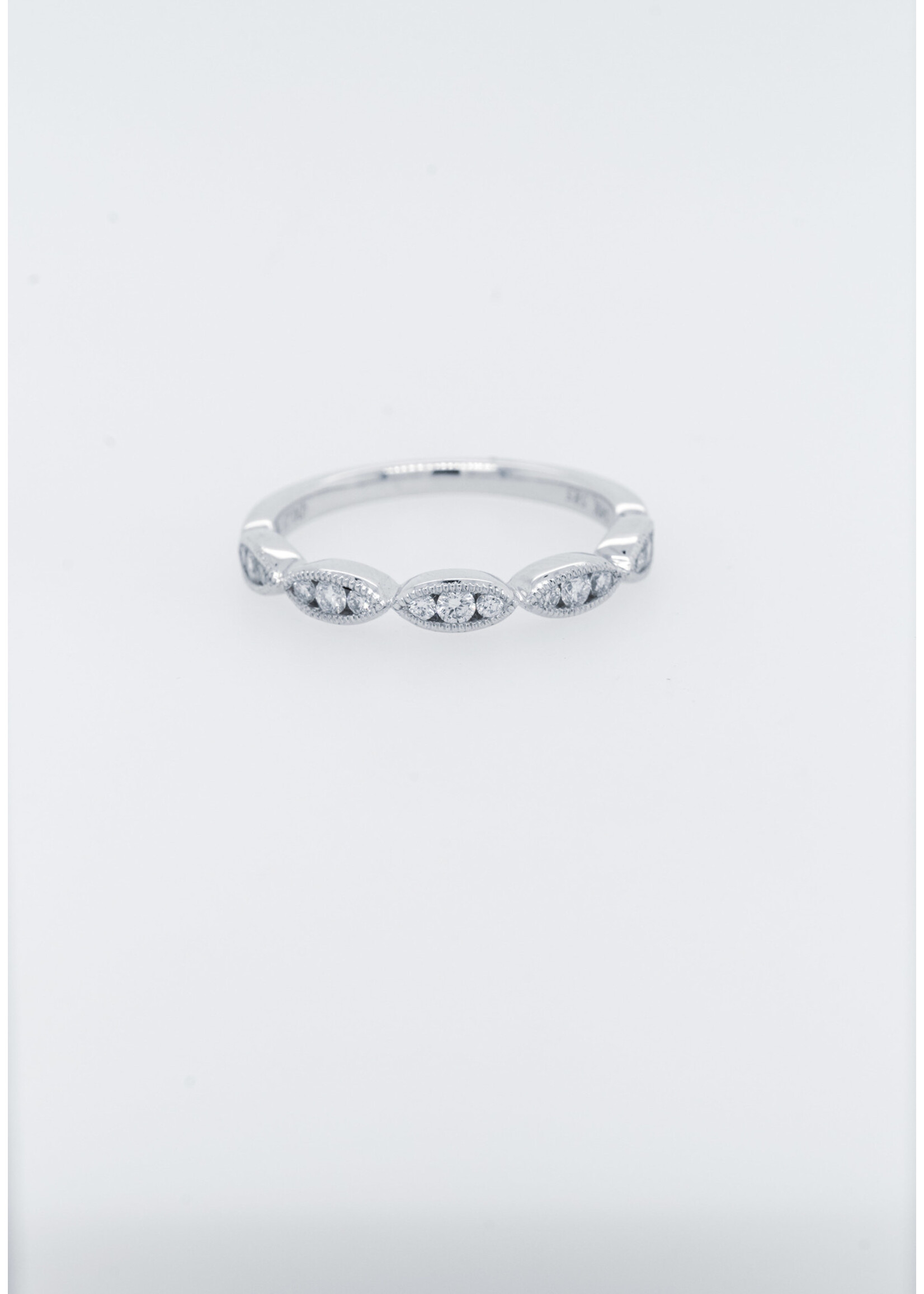 14KW 1.62g .20ctw Diamond Stackable Band (size 7)