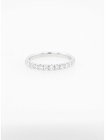 DNA-18KW 2.2g .47ctw Diamond Shared Prong Stackable Band (size 6.75)