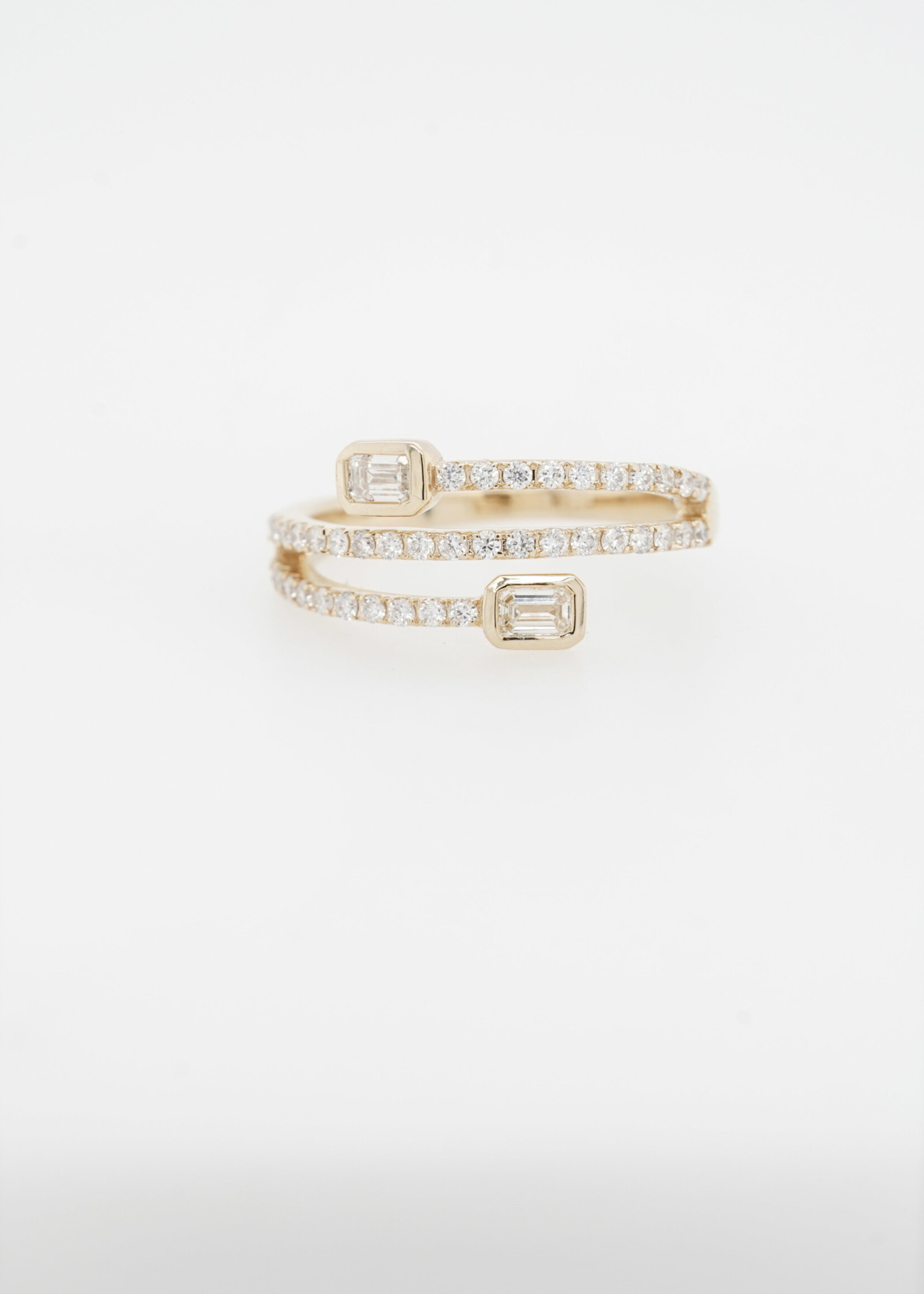 14KY 3.1g .80ctw Emerald Diamond Bypass Fashion Ring (size 7)