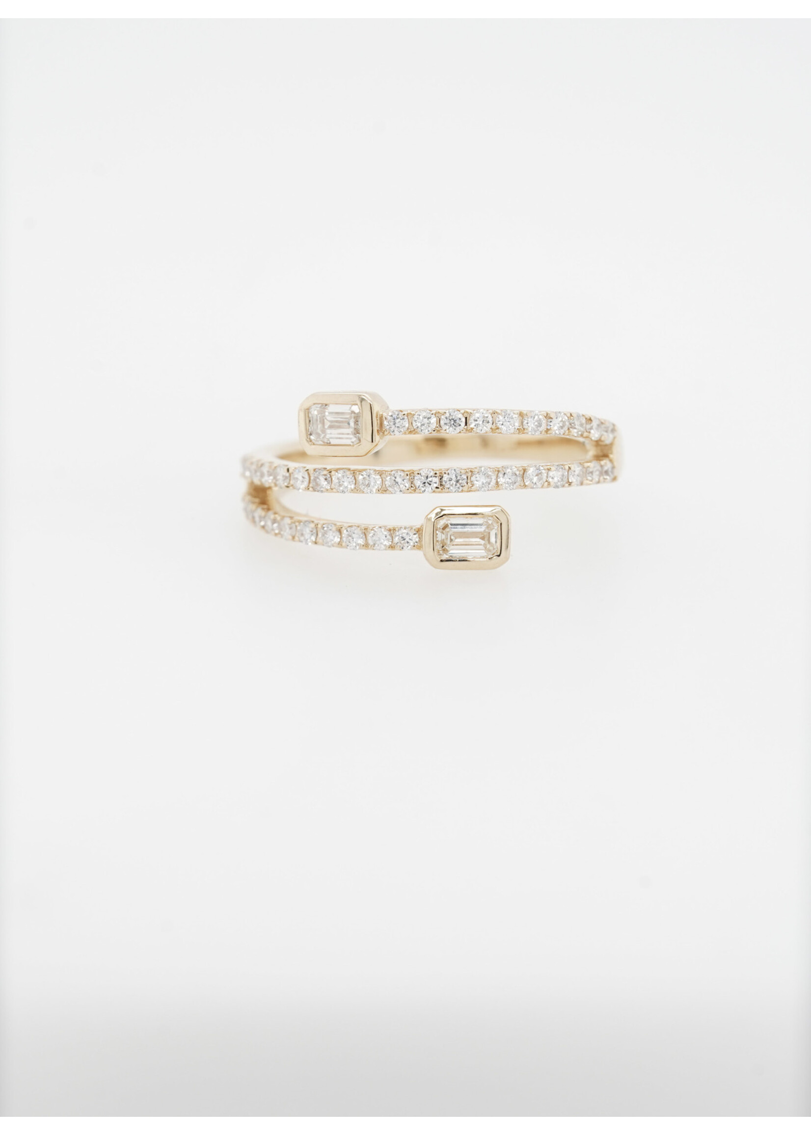 14KY 3.1g .80ctw Emerald Diamond Bypass Fashion Ring (size 7)