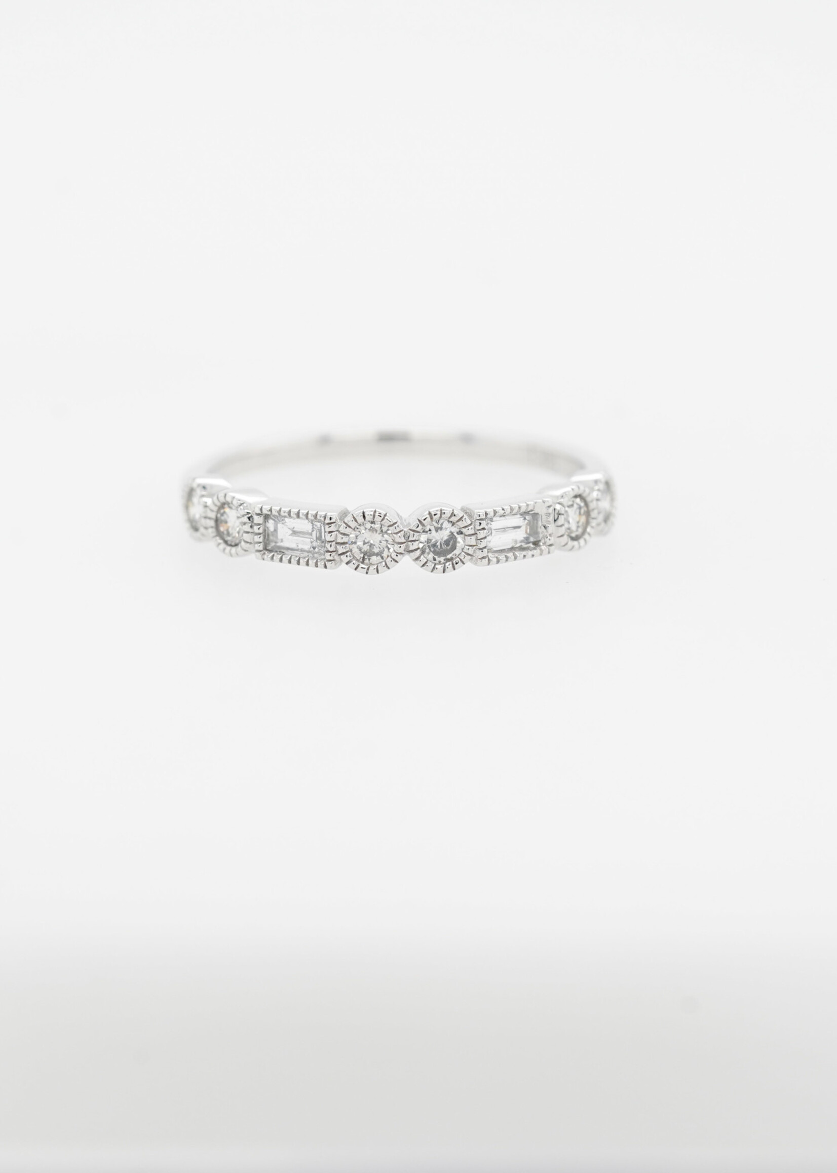 14KW 1.75g .45ctw Diamond Stackable Band (size 7)