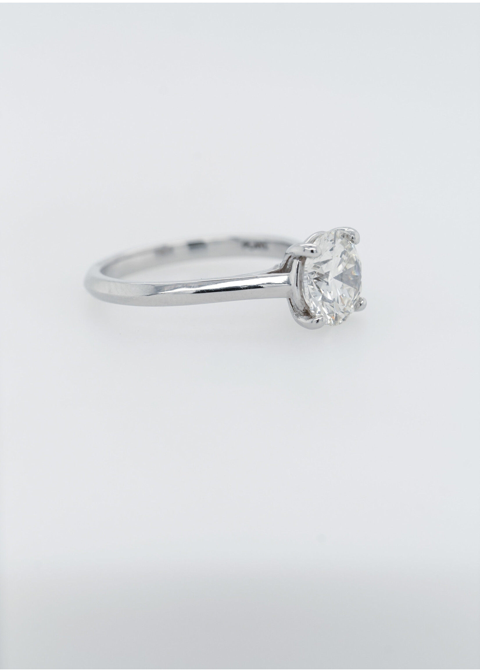 Platinum 5.21g 2.08ct H/VS2 IGI Lab Grown Round Diamond Solitaire Engagement Ring (size 7)