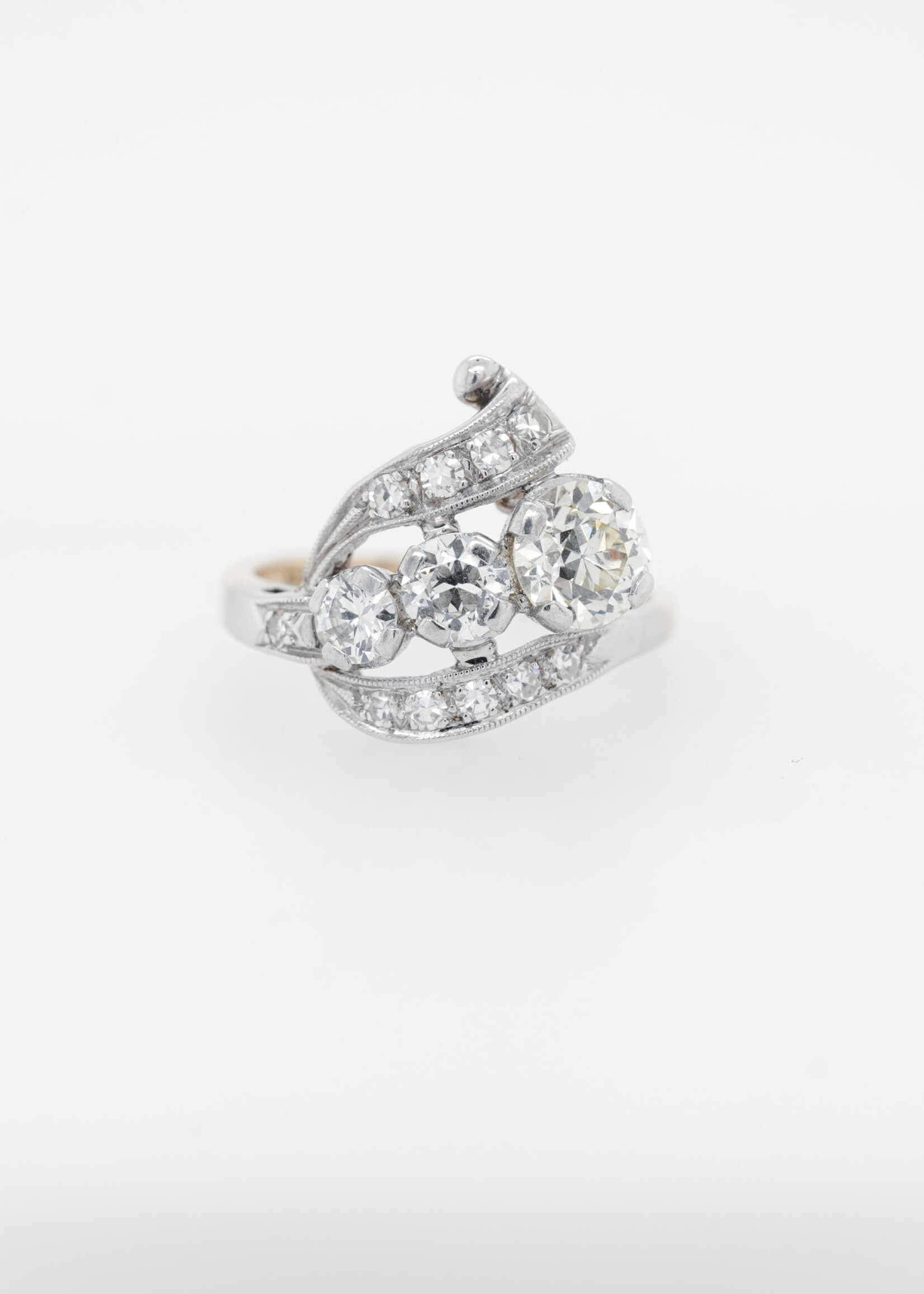 Platinum/14KY 3.20g 1.60ctw Diamond Antique Fashion Ring (size 5.5)