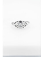 14KW 2.46g  .18ct J/SI1 Old European Cut Diamond Antique Ring (size 8)