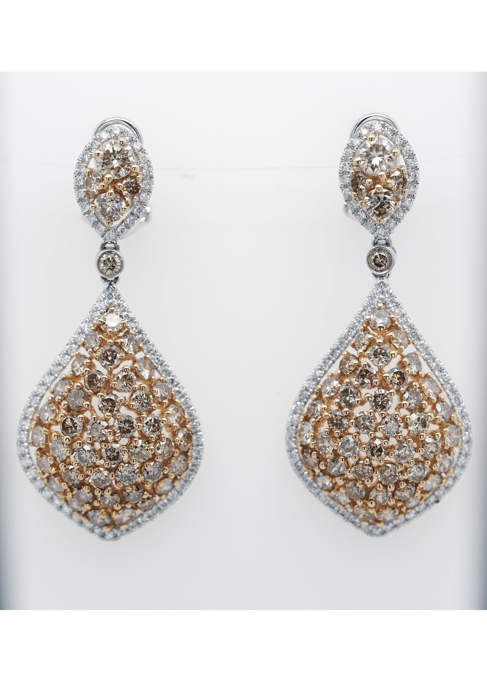 14KWY 9.2g 5.62ctw Diamond Chandelier Drop Earrings