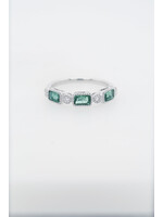 18KW 2.63g .83ctw Emerald & Diamond Stackable Band (size 6.5)