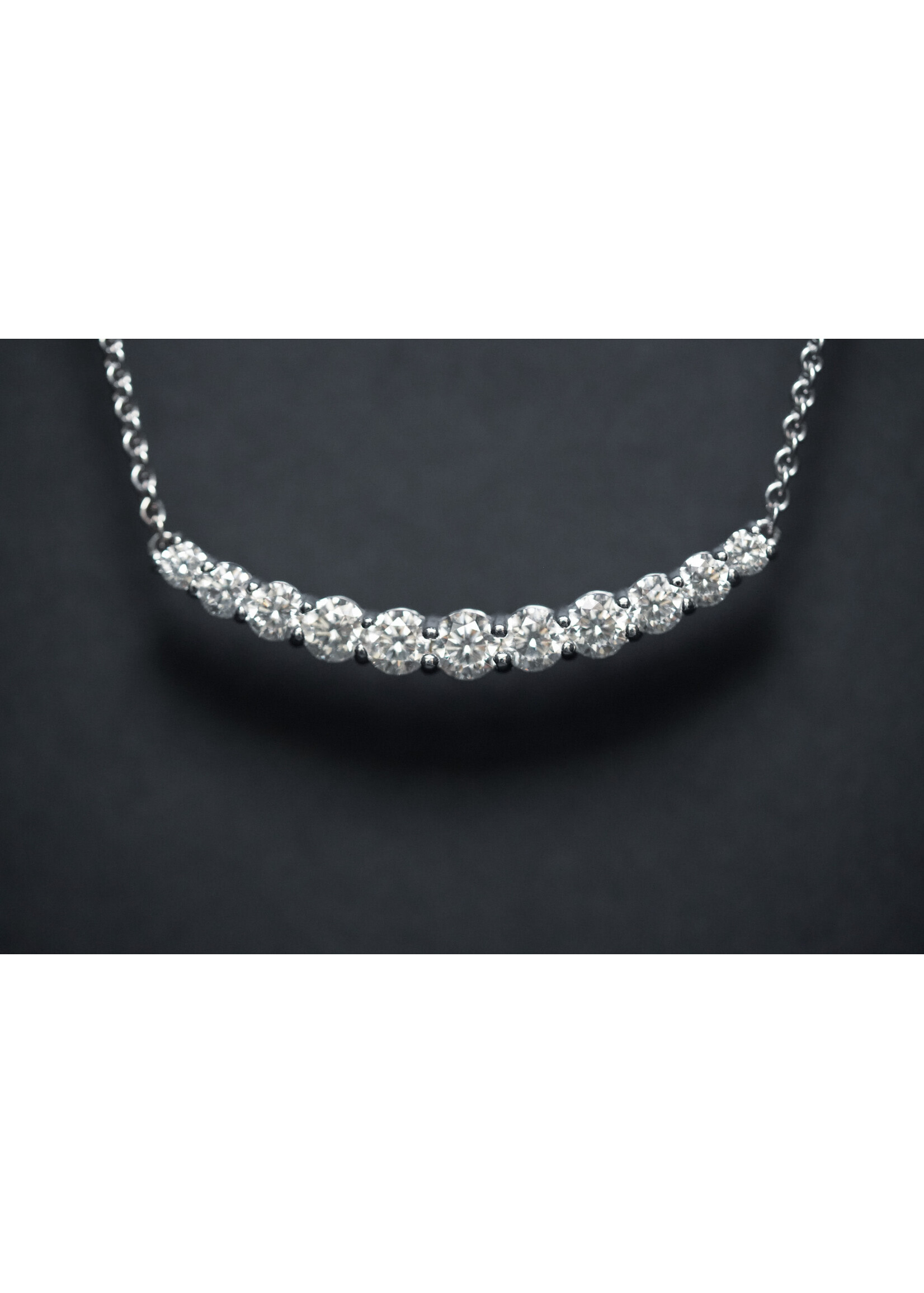14KW 6.8g 2.00ctw Curved Diamond Bar Necklace 18"