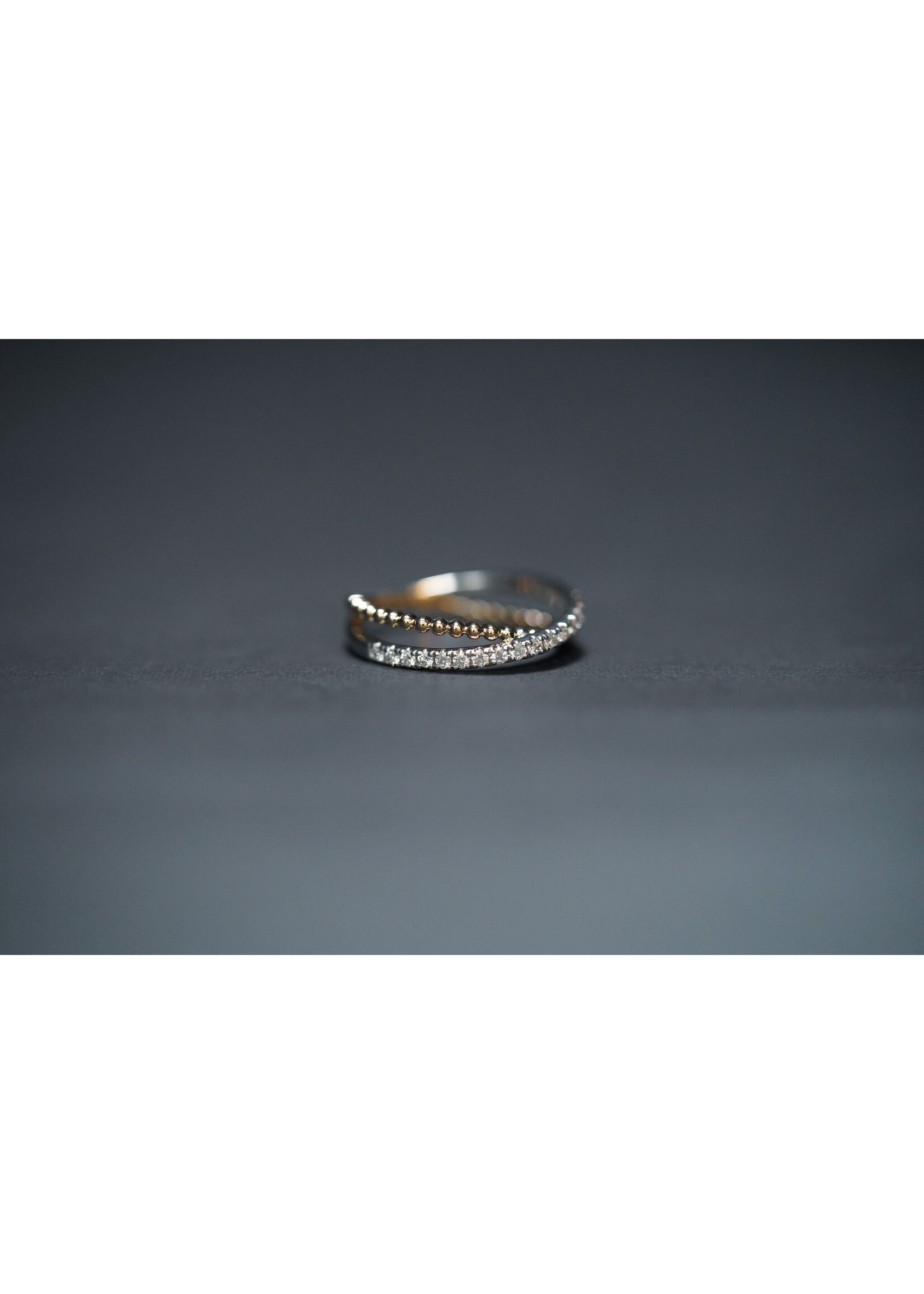 14KWY 2.87g .27ctw Diamond Crossover Ring (size 7)