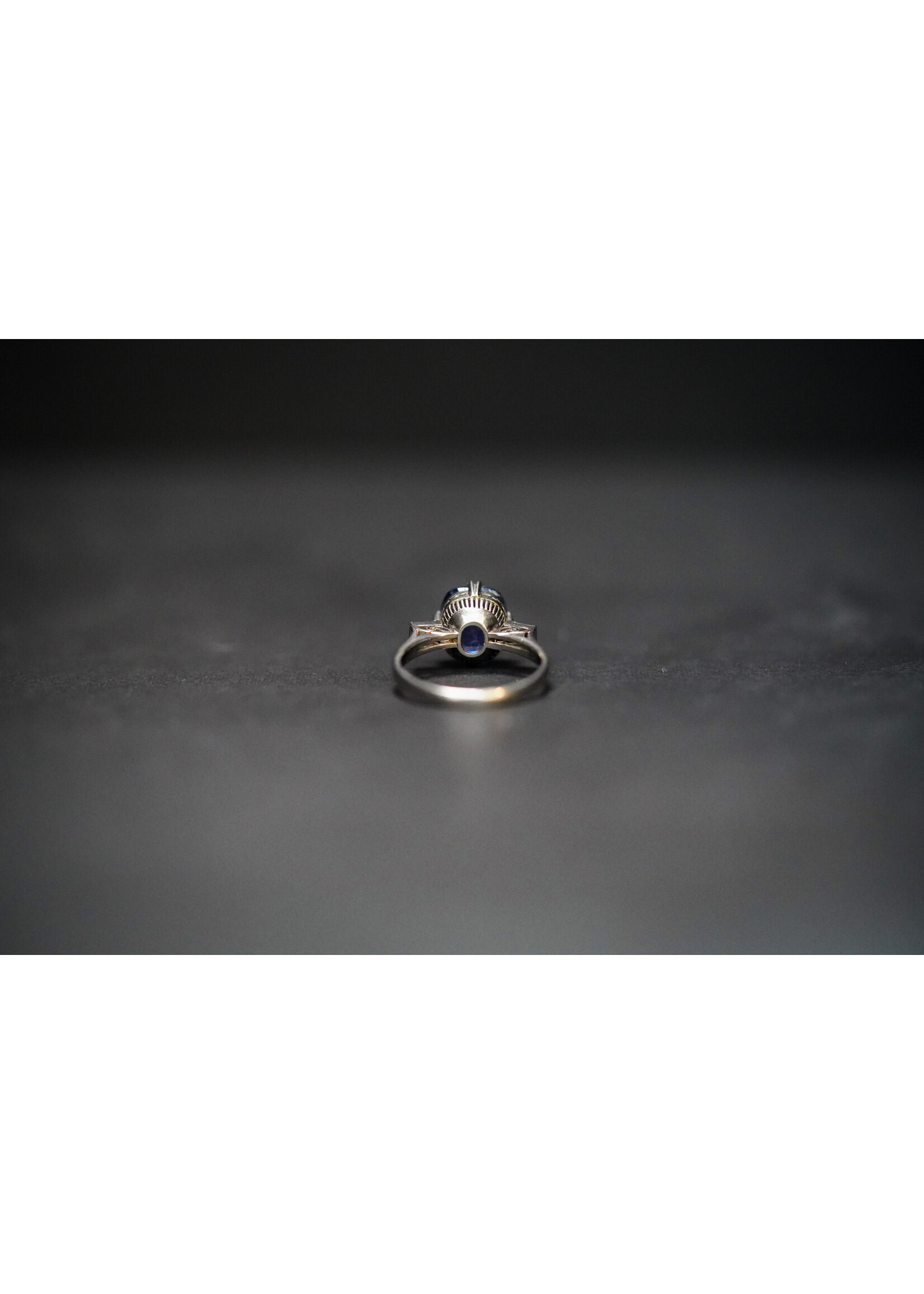 Platinum 4.46g 3.20ctw (3.10ctr) Blue Sapphire & Diamond Vintage Ring (size 5)