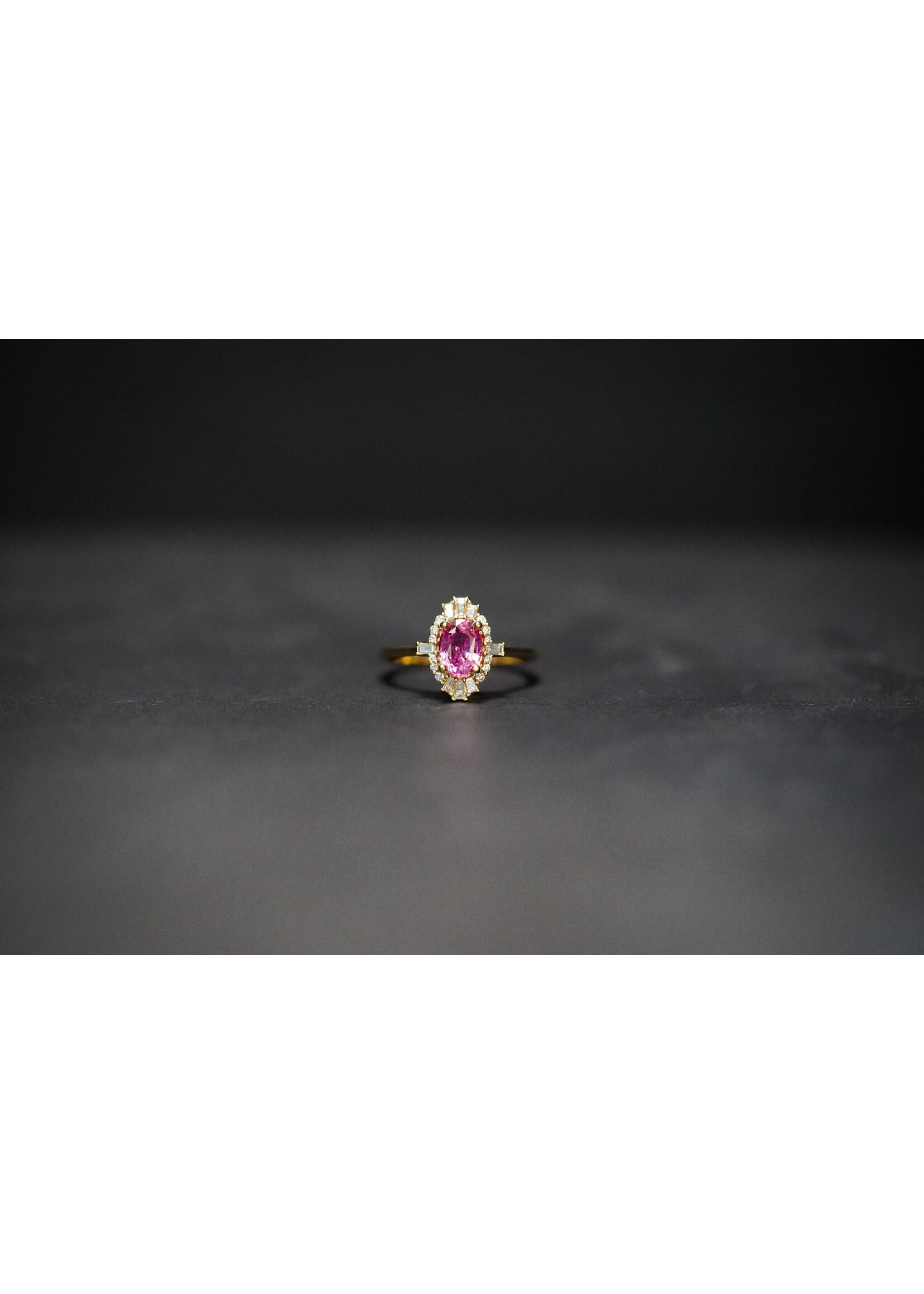 14KY 3.27g 1.75ctw (1.53ctr) Pink Oval Sapphire & Diamond Fashion Ring (size 7)