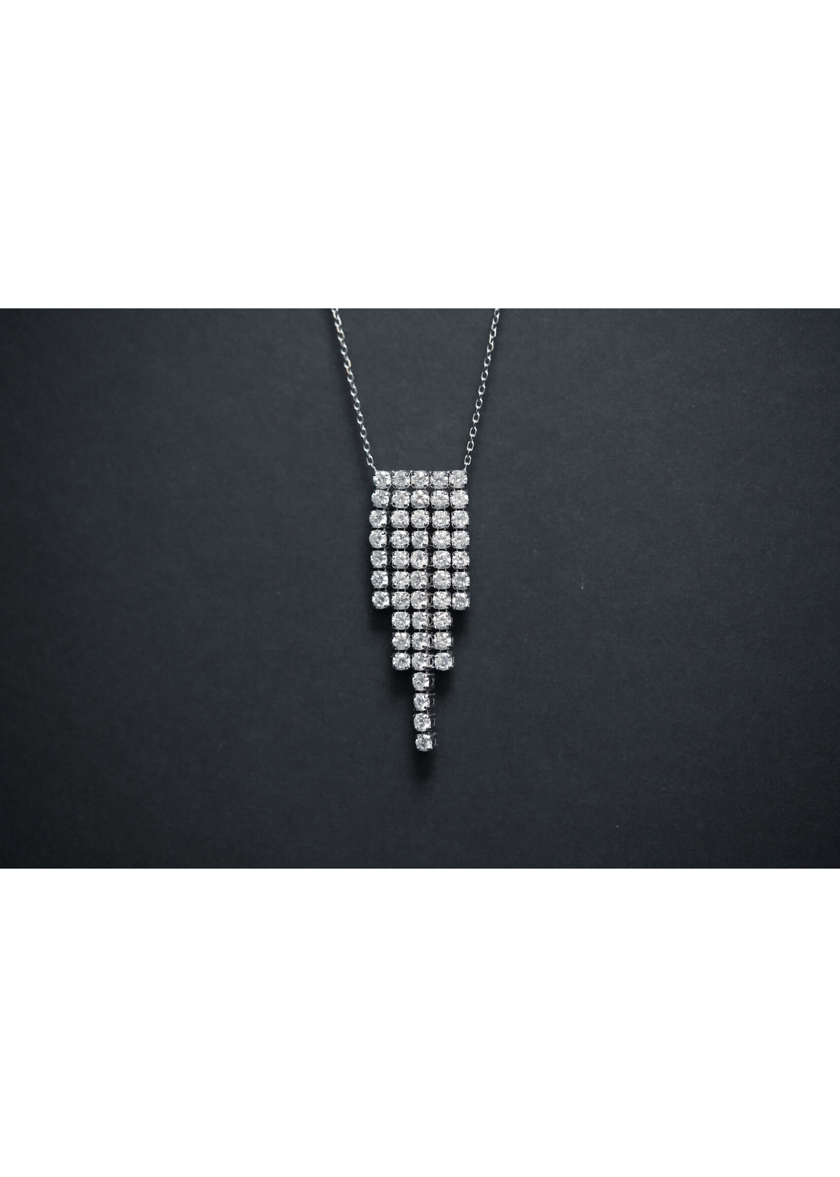 14KW 2.68g 2.00ctw Diamond Drop Necklace 18"
