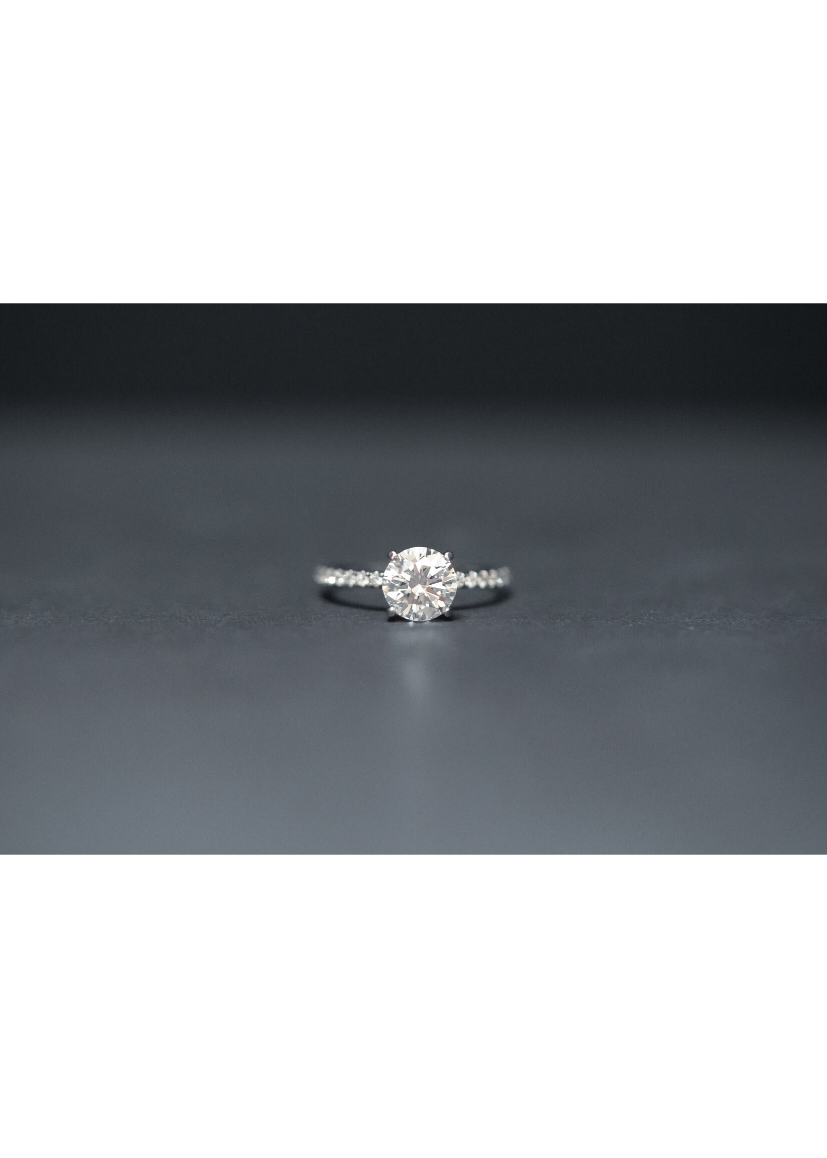 18KW 2.31g 1.87ctw (1.54ctr) F/VS1 GIA Round Diamond Hidden Halo Engagement Ring (size 6.5)