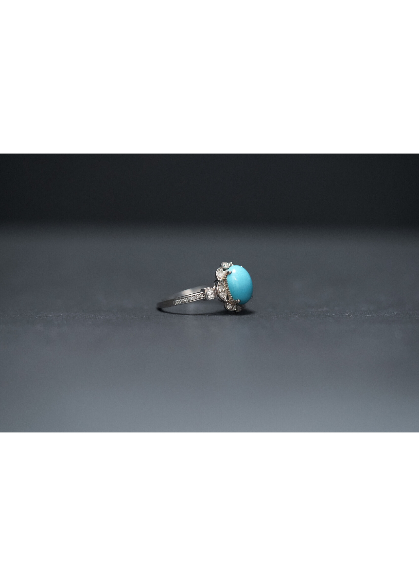 10KW 2.67g 3.30ctw Diamond & Robin Egg Turquoise Fashion Ring (size 7)