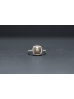 18KW 2.64g 1.40ctw (1.20ctr) Salt & Pepper Diamond Halo Ring (size 6.5)