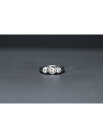 14KW 3.9g 1.00ctw Diamond 3-Stone Ring (size 6.5)
