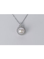 16-18" 14KW 4.1g .40ctw Diamond  & Pearl Halo Pendant