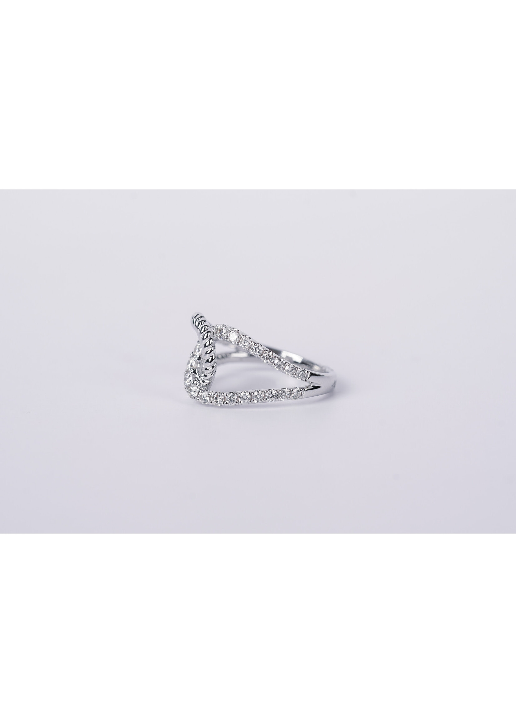 14KW 4.34g .48ctw Twisted Diamond Fashion Ring (size 7)