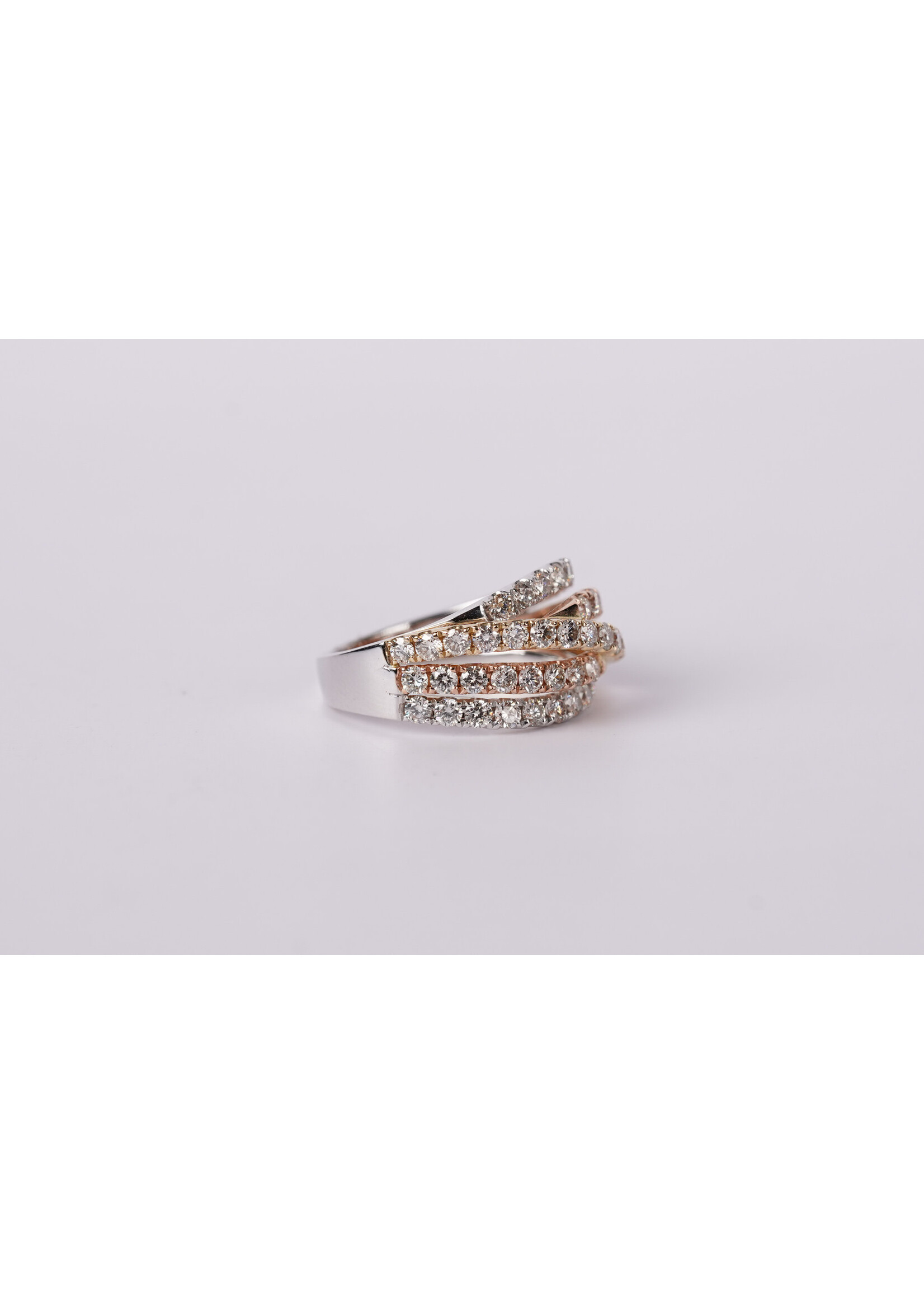 14KWYR 5.51g 1.88ctw Diamond Tri-Tone Crossover Fashion Ring (size 7)