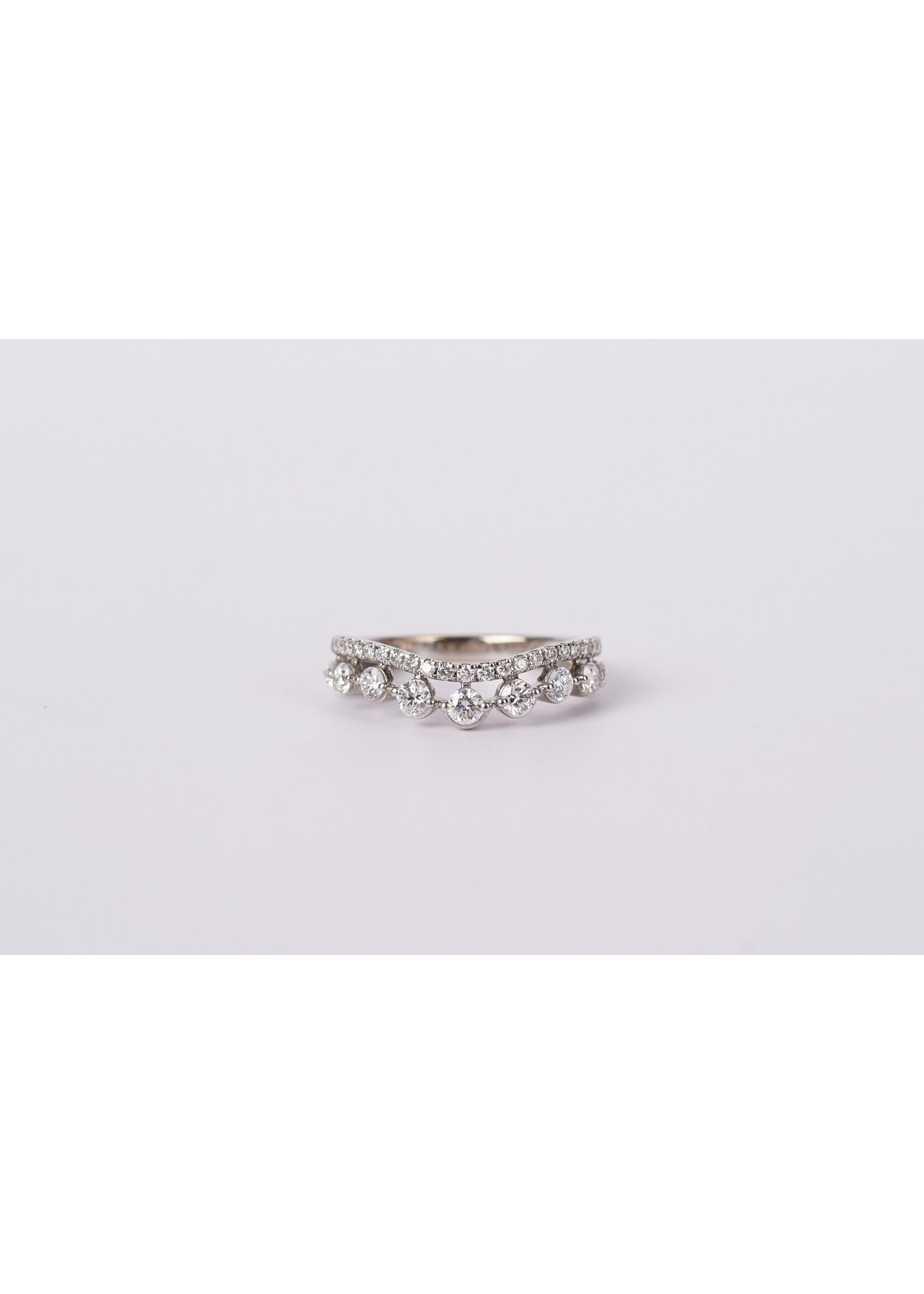 14KW 3.21g 1.00ctw Diamond Curved Band (size 6.5)