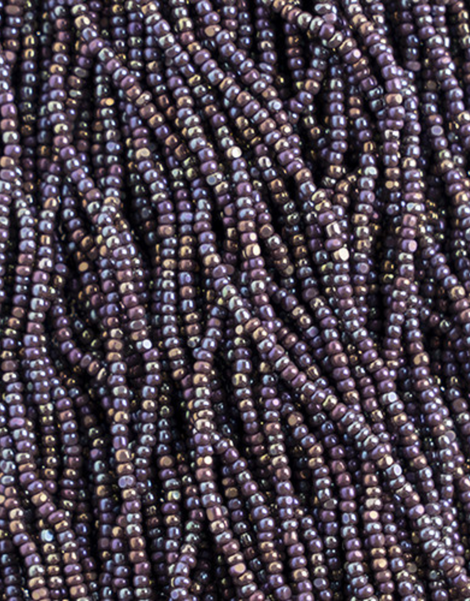 Preciosa Czech Seed Bead 13/0 Opaque Mauve Ab Strung 35553