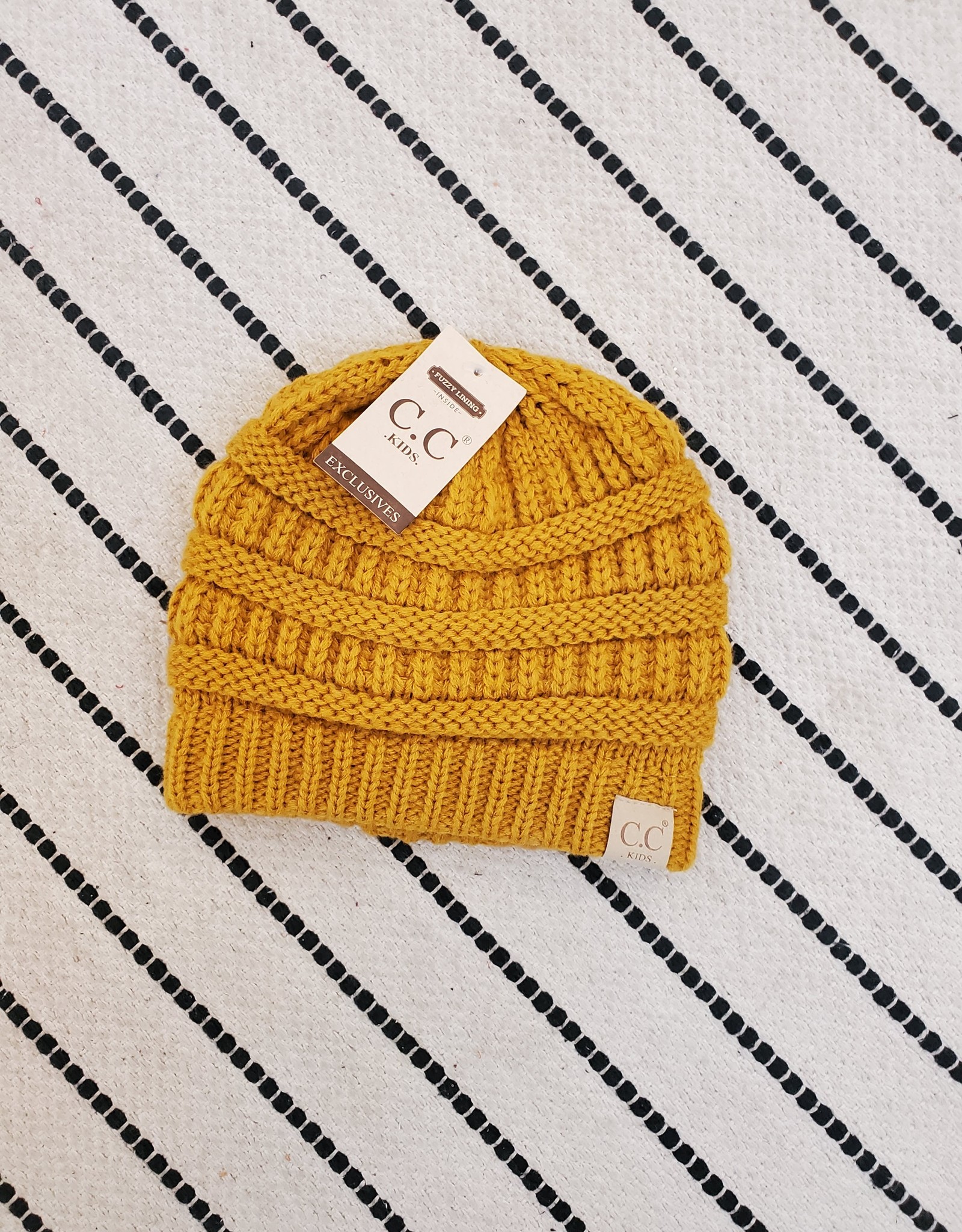 CC CC Beanie-Kids-Original-Solid W/Fuzzy Lining