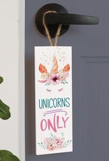 Pallet Hanging Sign-Unicorns Only