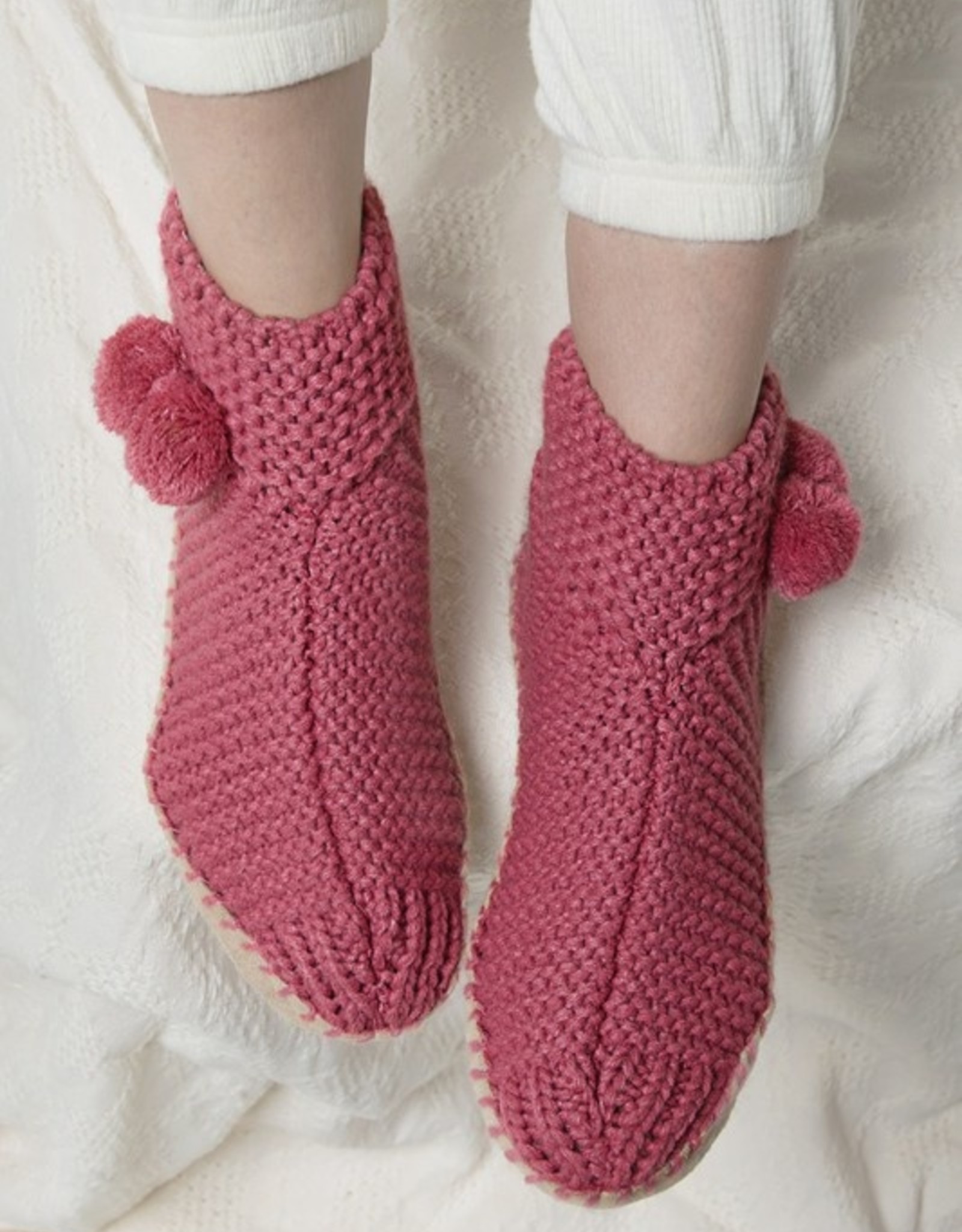 Slippers-Knitted W/Pom Pom
