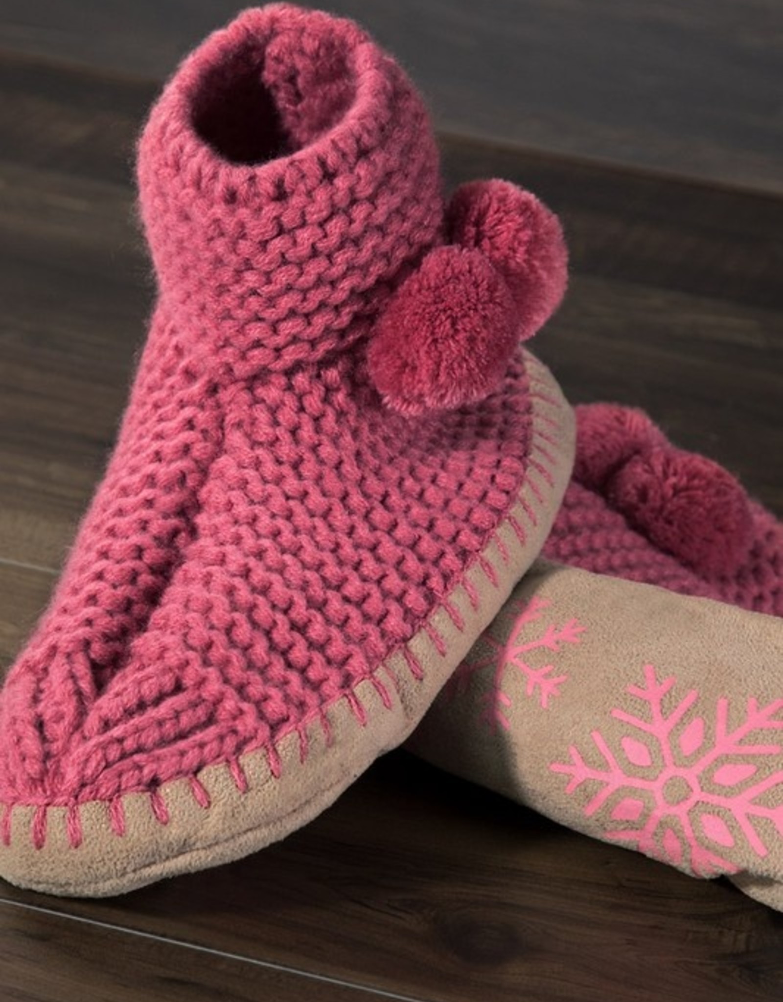 Slippers-Knitted W/Pom Pom