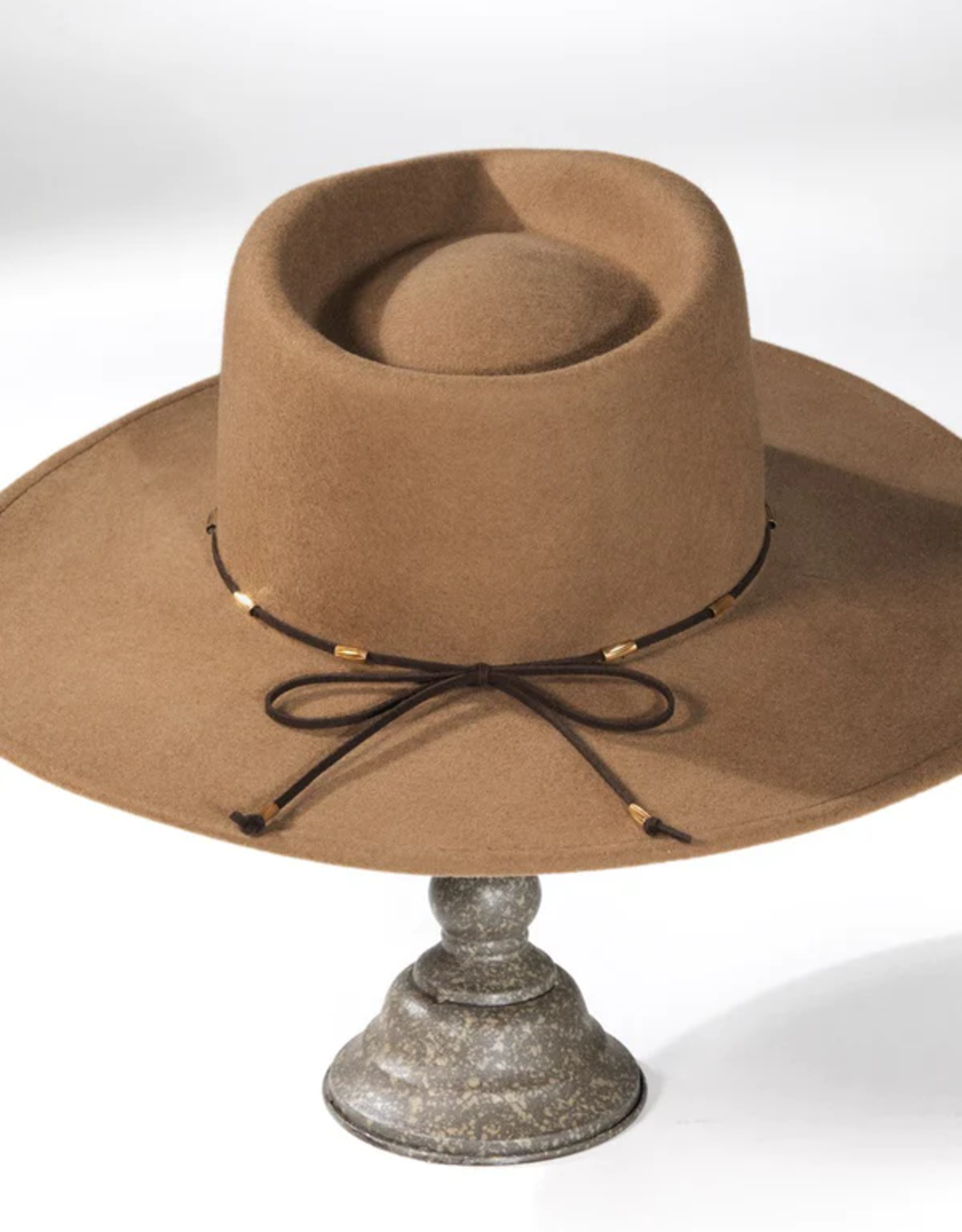 The Olivia Wool Hat-Pecan