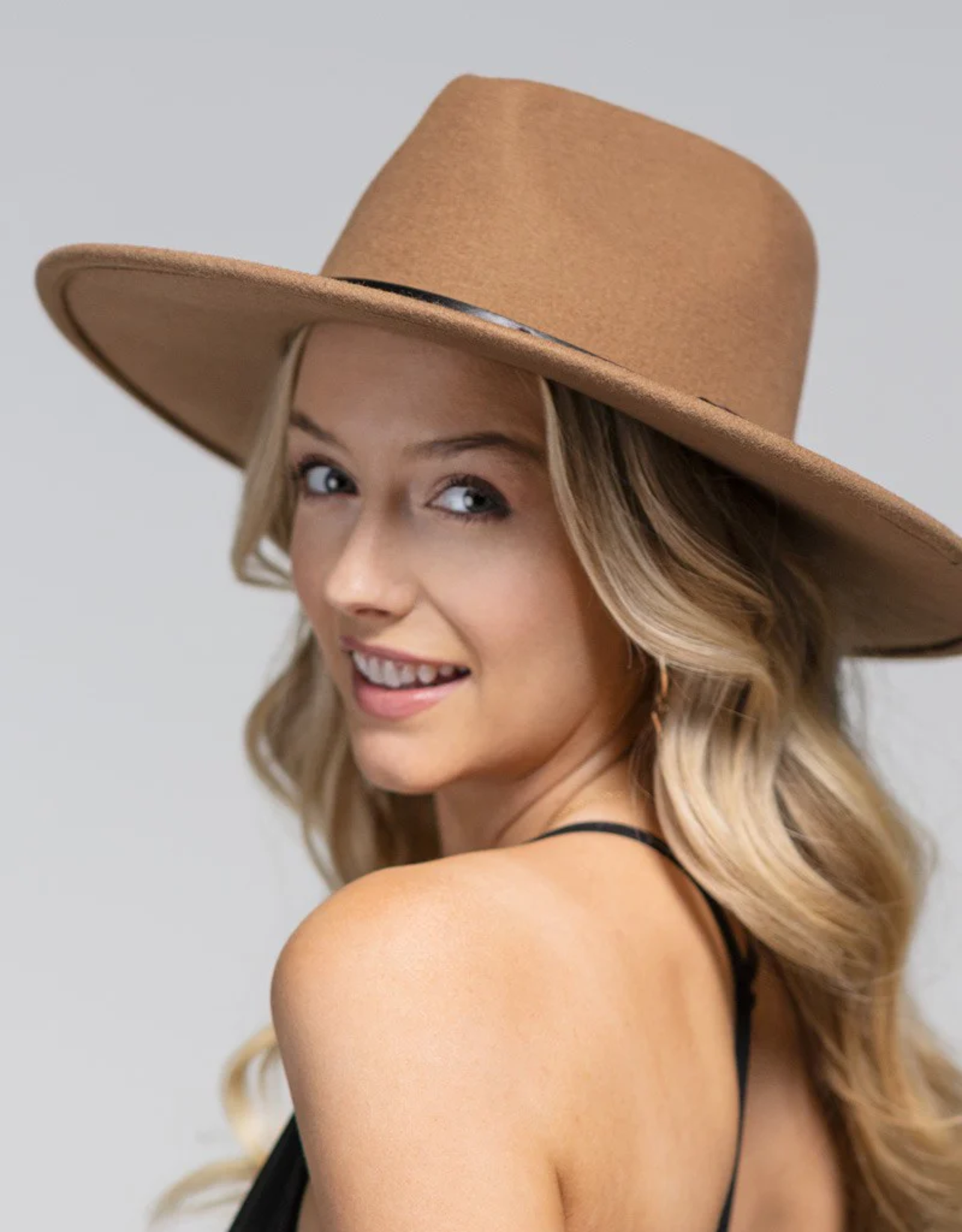 The Megan Wool Hat-Pecan