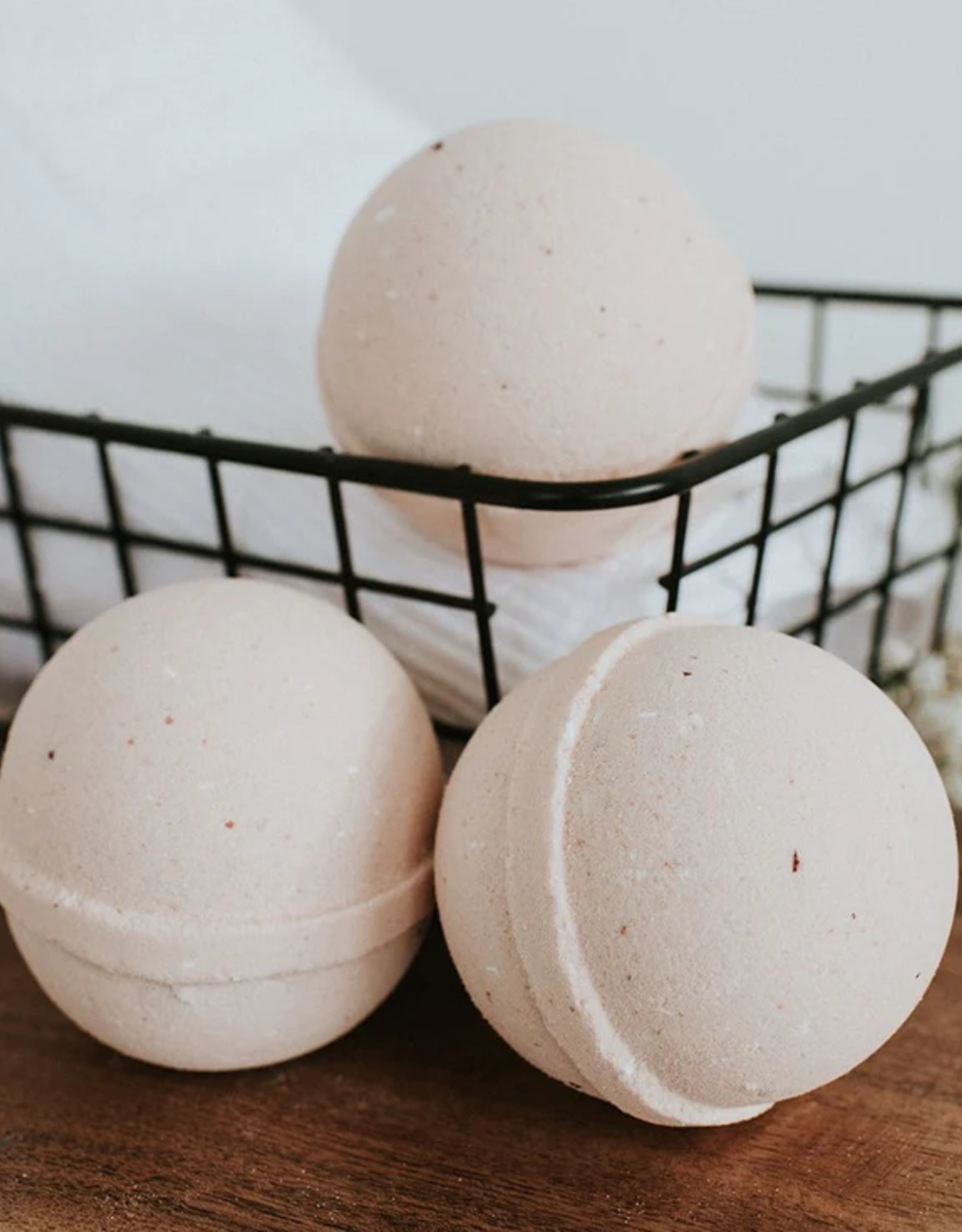 Suntree Soaps Bath Bomb-Lemongrass Orange