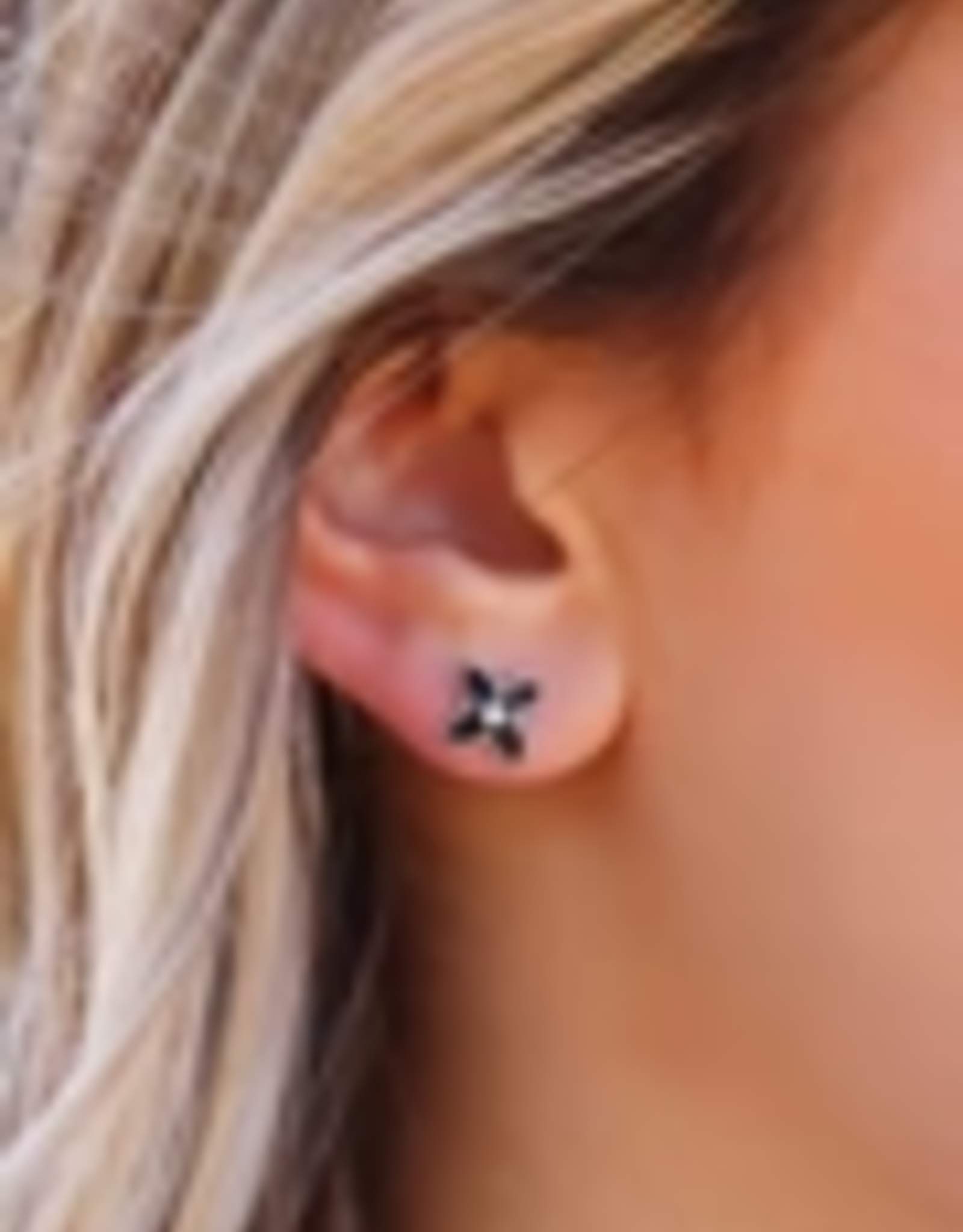 Sweet Three Designs Ivy Studs, Silver