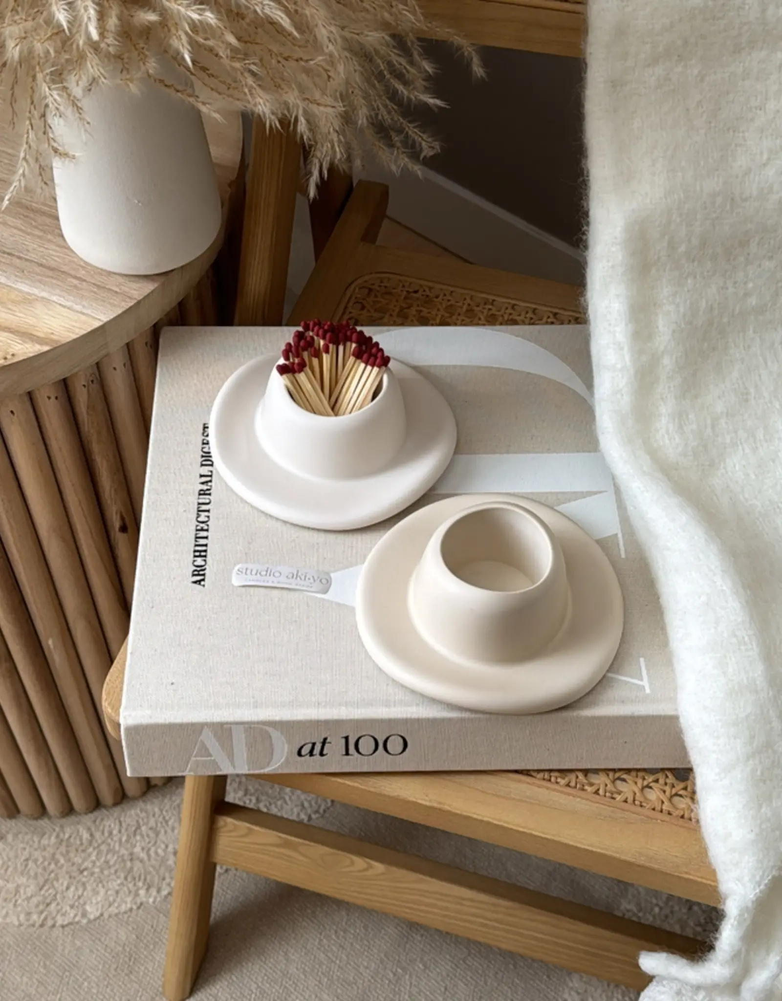Studio Akiyo Cowboy Hat Match Holder, Beige