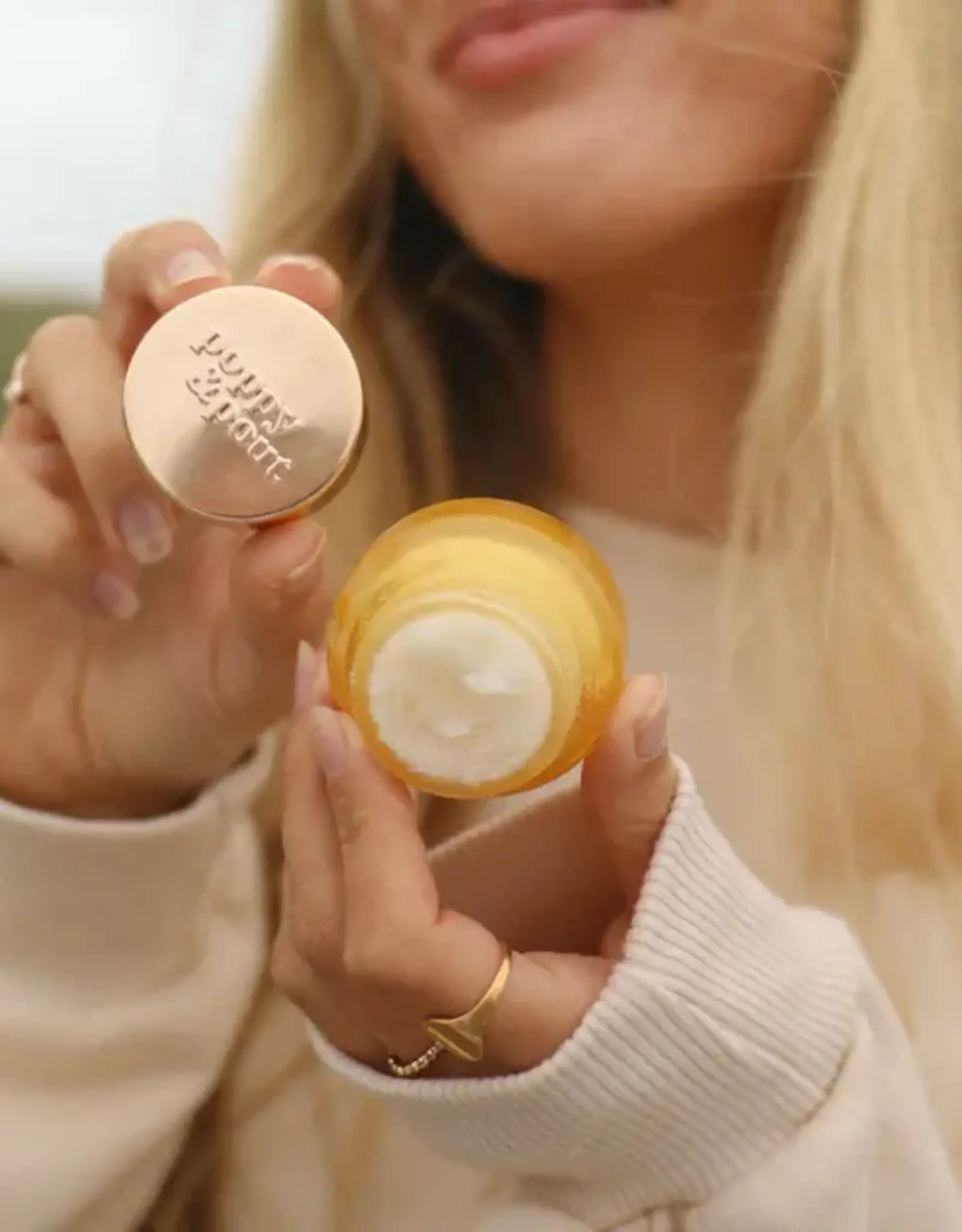 Poppy & Pout Lip Scrub, Wild Honey