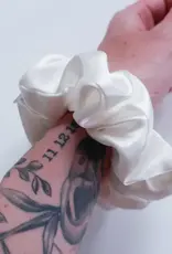 Antler & Acre Scrunchie-Silk, White