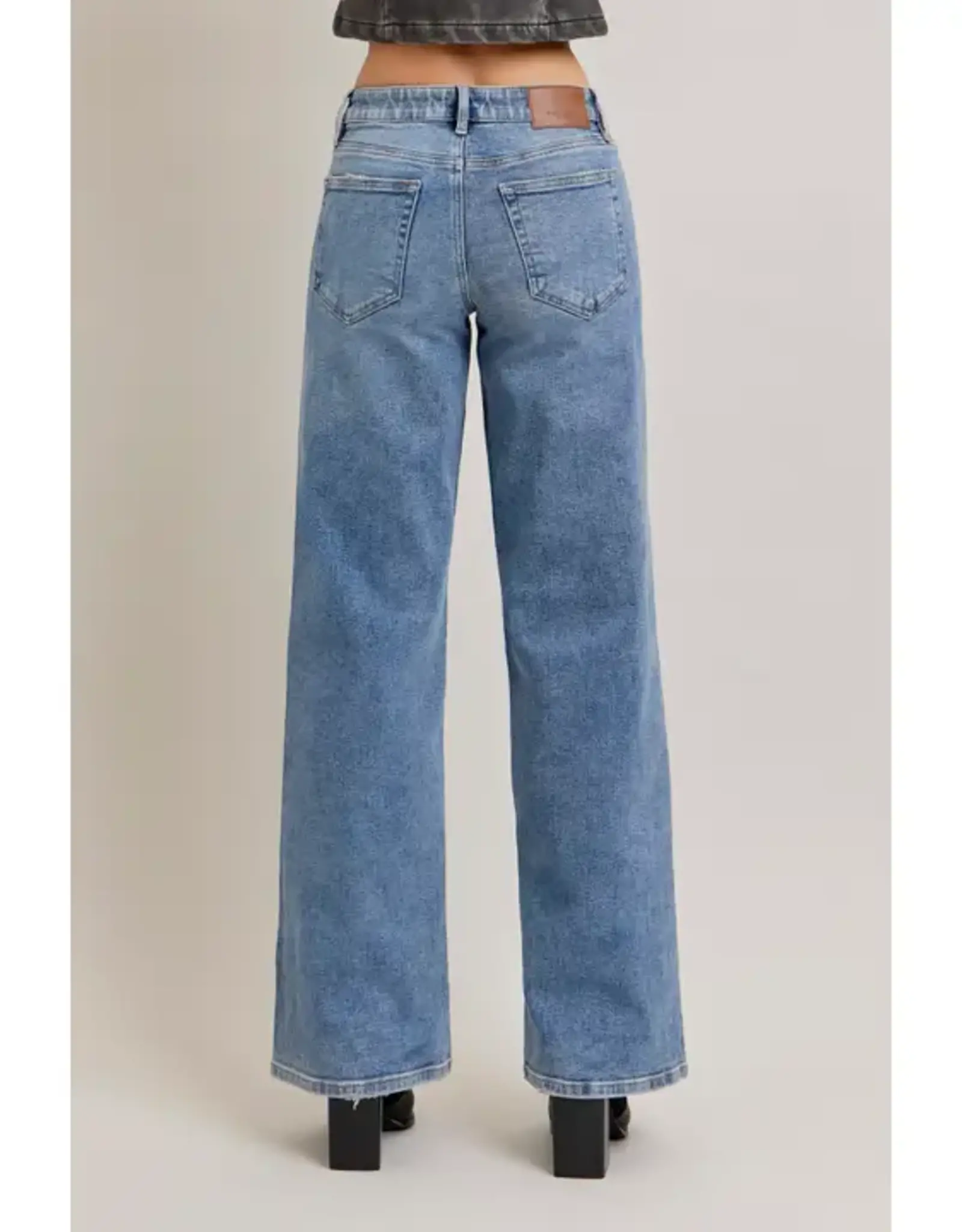 Hidden MW Mid Rise Wide Leg Jean