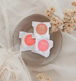 FD Market Shower Steamer, Grapefruit & Spearmint