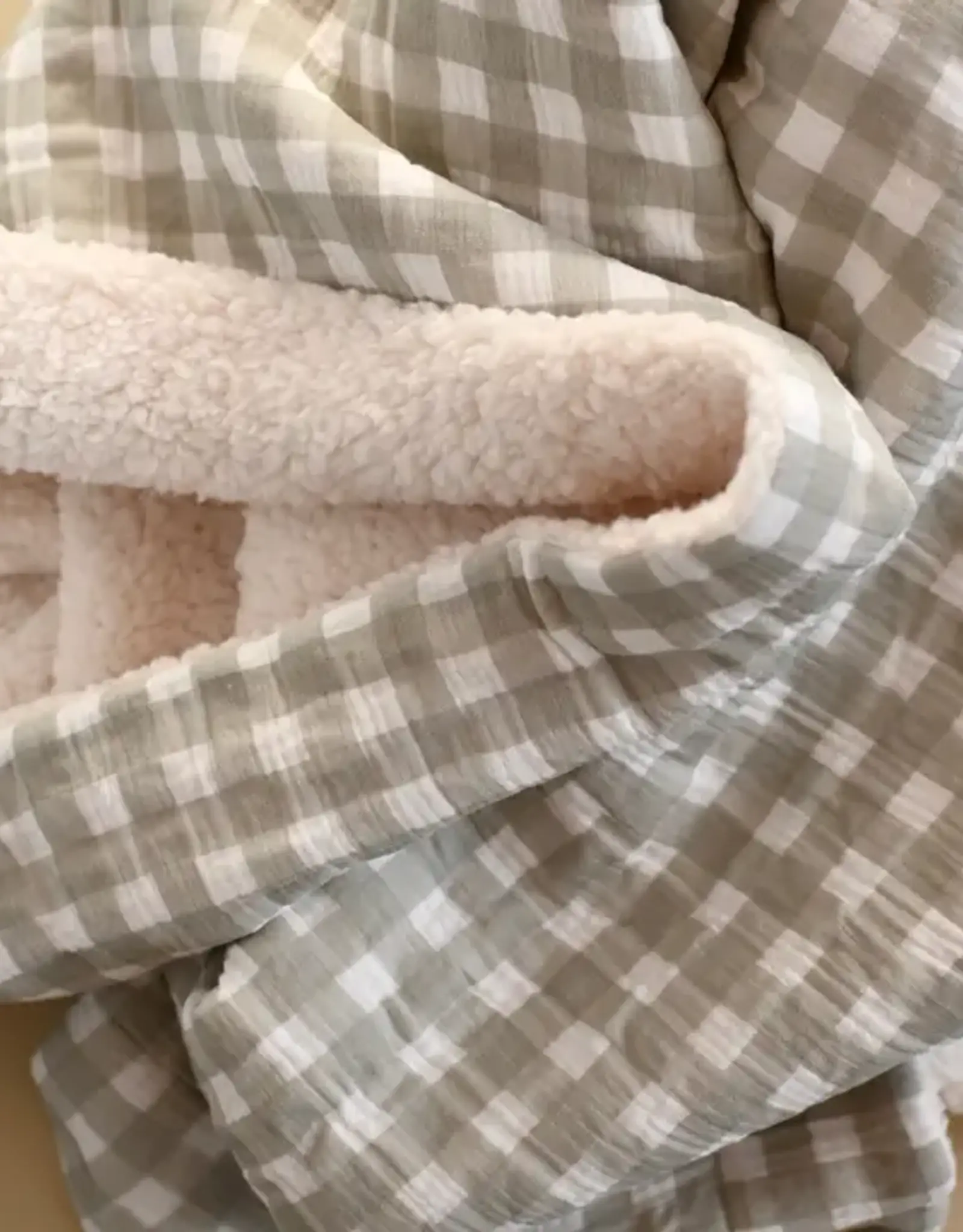 Minika Sherpa Blanket, Sage Gingham