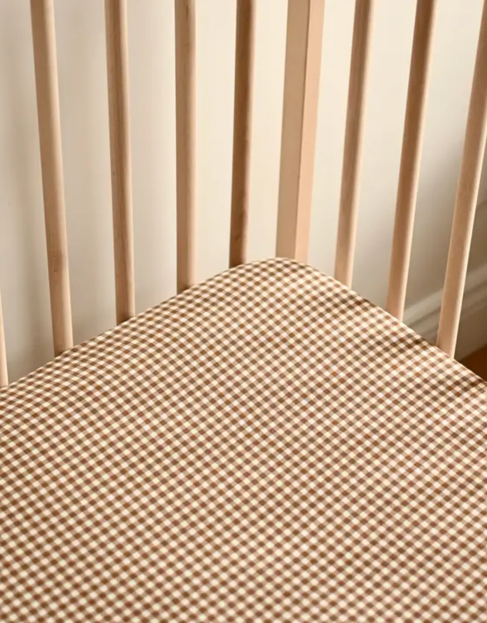 Minika Crib Sheet, Vichy Brown