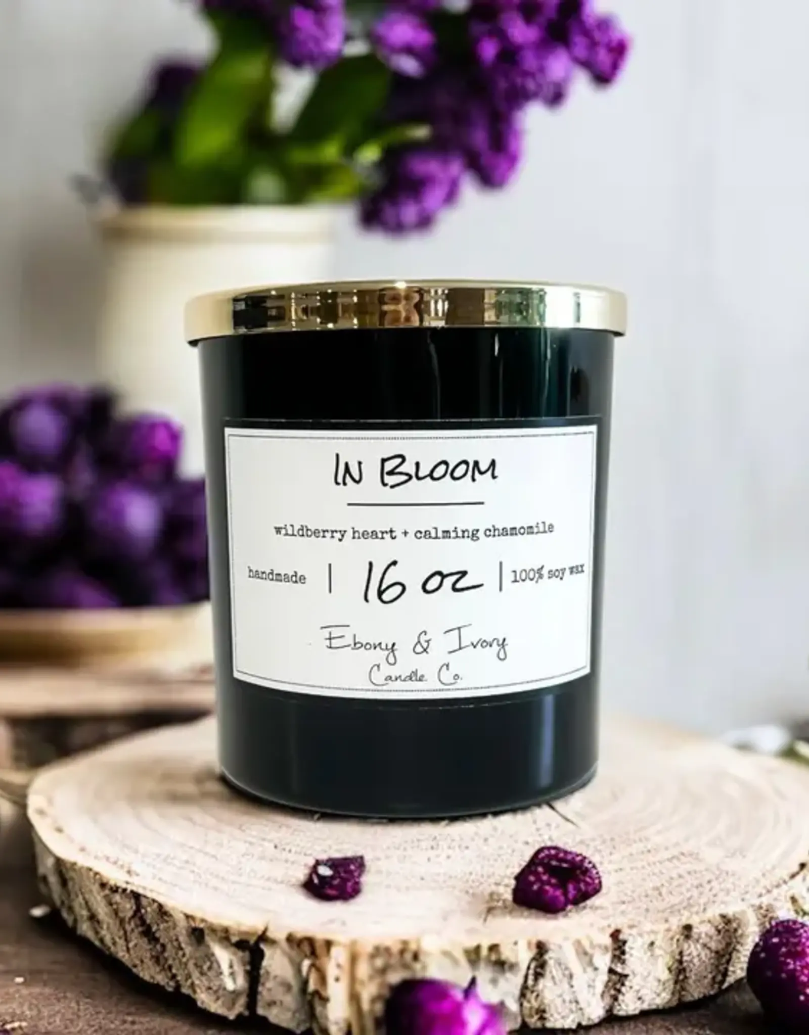 Ebony & Ivory In Bloom 16oz Candle