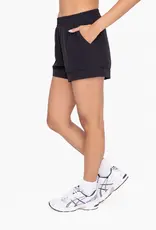 Mono B Highwaist Athleisure Shorts Cuffed, Black