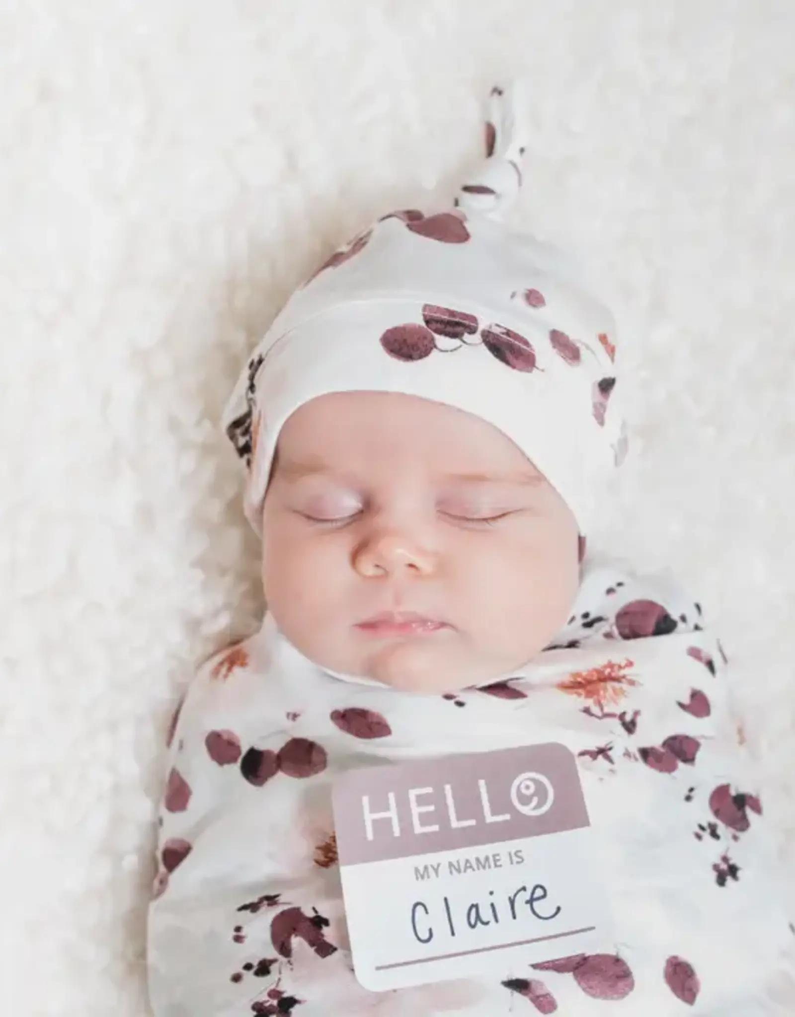Lulujo Hello World Blanket & Knotted Hat Set - Eucalyptus