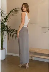 The Workshop Studio V Neck Sleeveless Ribbed Tank Top
