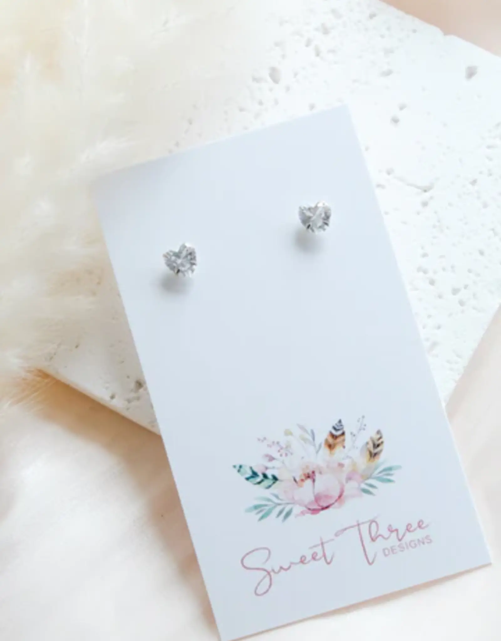 Sweet Three Designs Tiny Ice Heart Studs